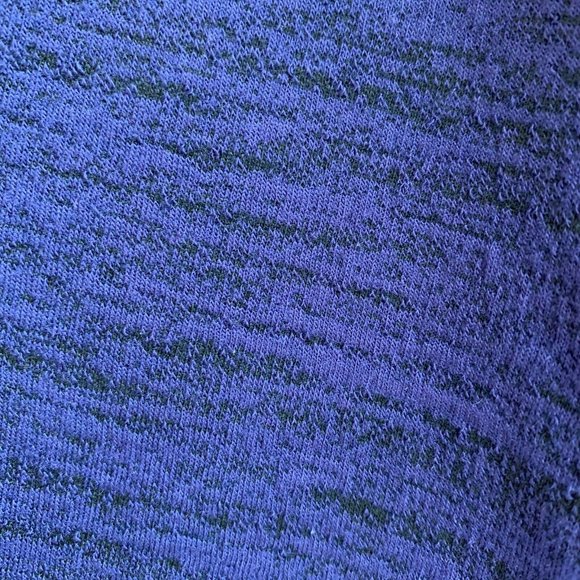 Kirkland Signature Ladies’ Crew Pullover Size M - Picture 7 of 9